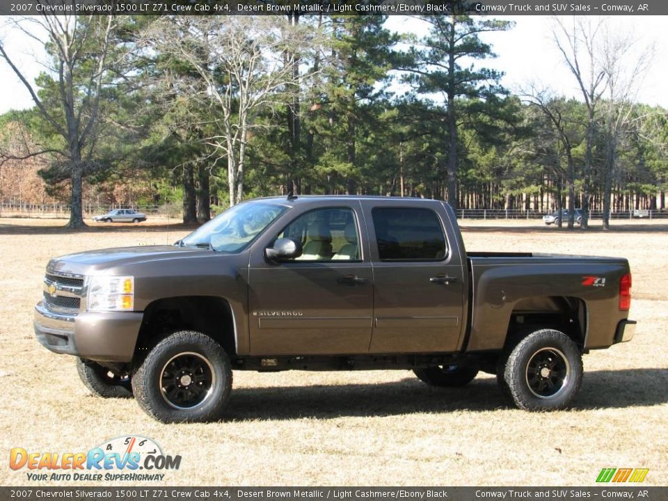 2007 Chevrolet Silverado 1500 LT Z71 Crew Cab 4x4 Desert Brown Metallic / Light Cashmere/Ebony Black Photo #5