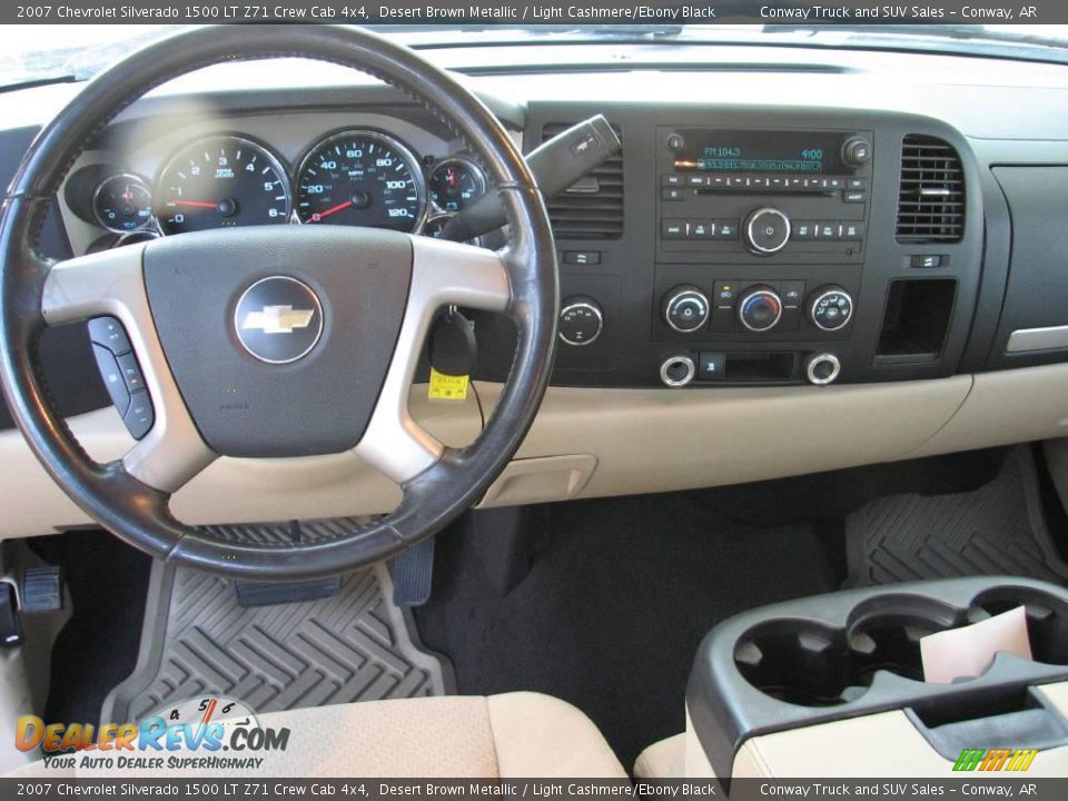 2007 Chevrolet Silverado 1500 LT Z71 Crew Cab 4x4 Desert Brown Metallic / Light Cashmere/Ebony Black Photo #10