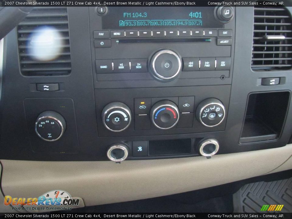 2007 Chevrolet Silverado 1500 LT Z71 Crew Cab 4x4 Desert Brown Metallic / Light Cashmere/Ebony Black Photo #13