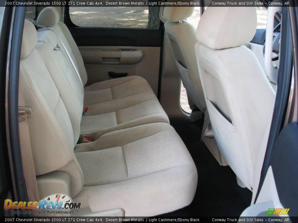 2007 Chevrolet Silverado 1500 LT Z71 Crew Cab 4x4 Desert Brown Metallic / Light Cashmere/Ebony Black Photo #15