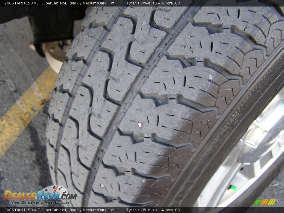 2006 Ford F150 XLT SuperCab 4x4 Black / Medium/Dark Flint Photo #17