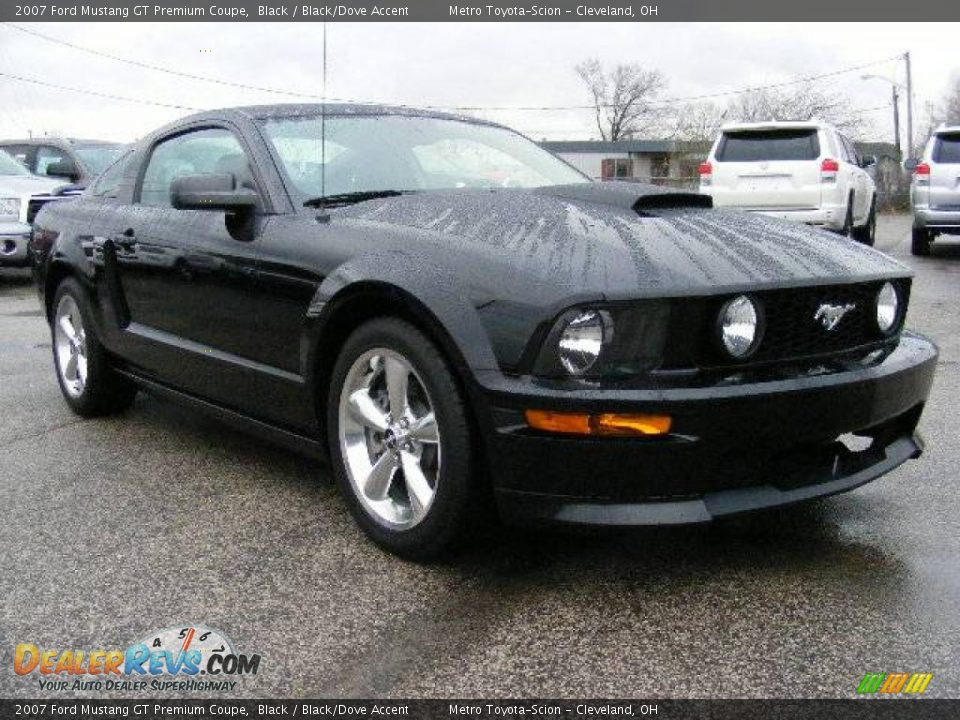 2007 Ford Mustang GT Premium Coupe Black / Black/Dove Accent Photo #1