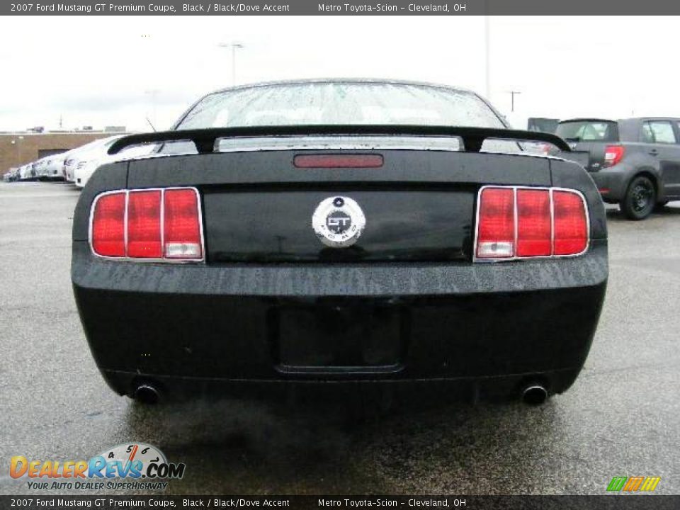 2007 Ford Mustang GT Premium Coupe Black / Black/Dove Accent Photo #4
