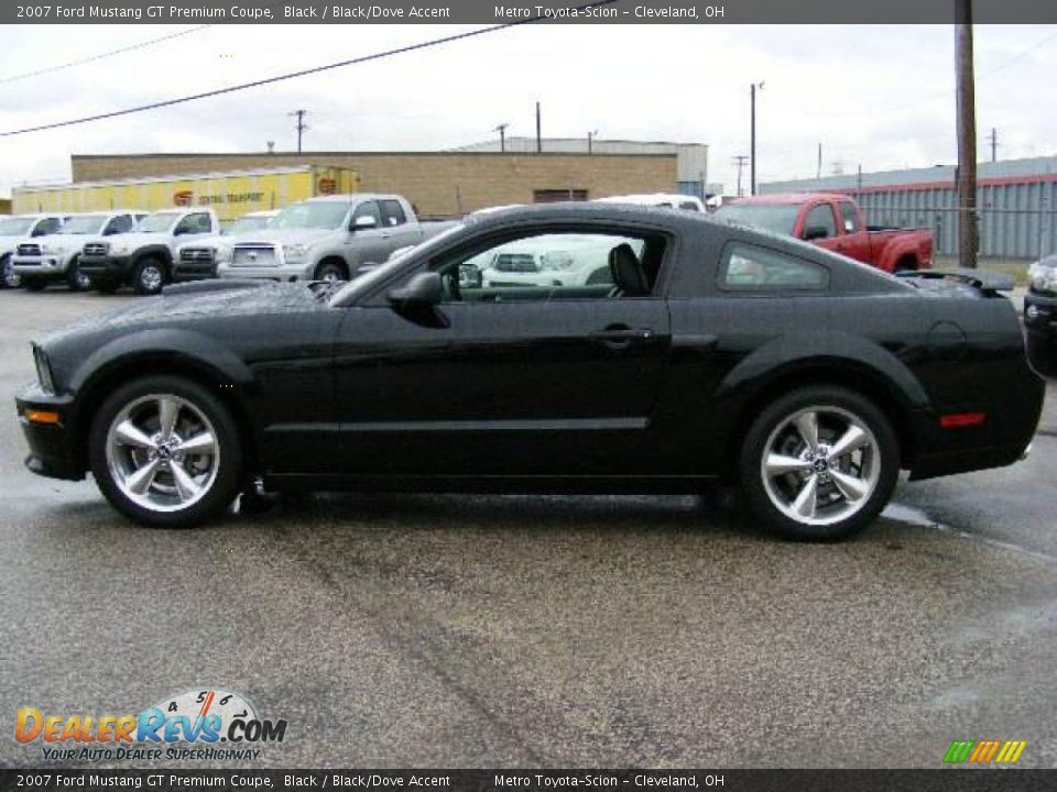 2007 Ford Mustang GT Premium Coupe Black / Black/Dove Accent Photo #6
