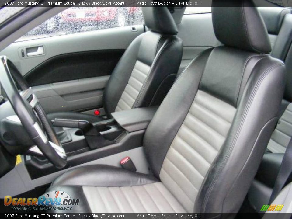 2007 Ford Mustang GT Premium Coupe Black / Black/Dove Accent Photo #9