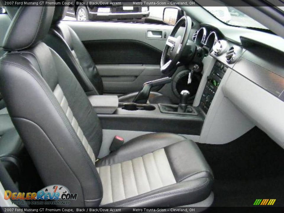 2007 Ford Mustang GT Premium Coupe Black / Black/Dove Accent Photo #13