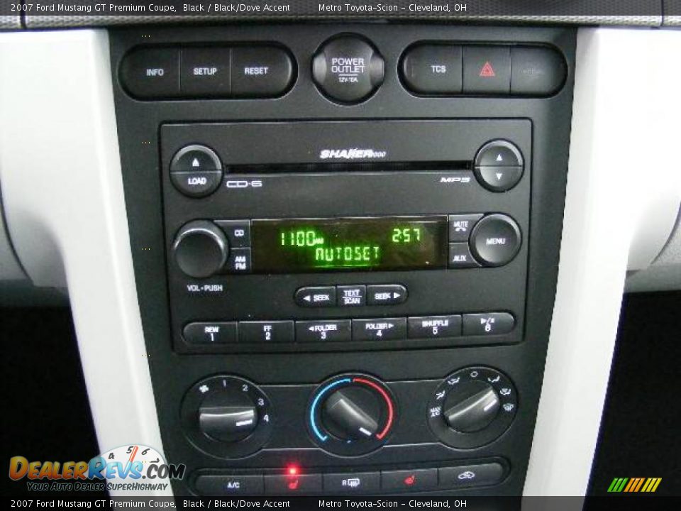 2007 Ford Mustang GT Premium Coupe Black / Black/Dove Accent Photo #18