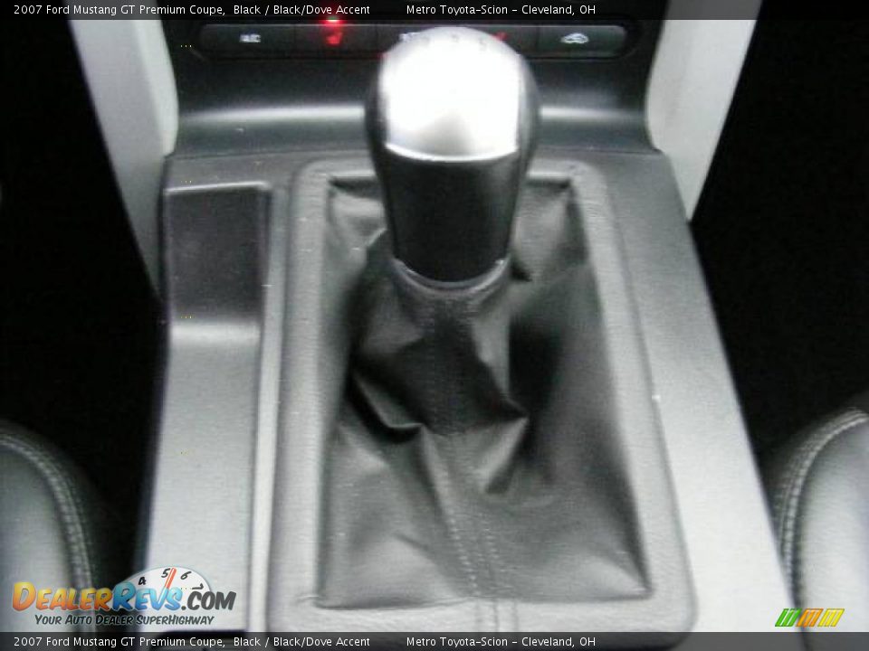 2007 Ford Mustang GT Premium Coupe Black / Black/Dove Accent Photo #21