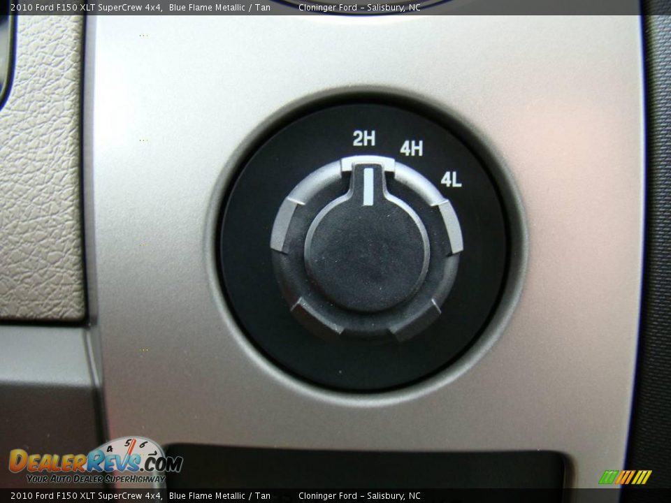 2010 Ford F150 XLT SuperCrew 4x4 Blue Flame Metallic / Tan Photo #25
