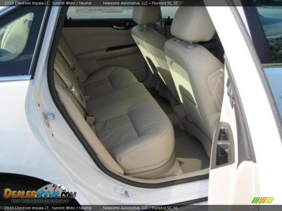 2010 Chevrolet Impala LT Summit White / Neutral Photo #12