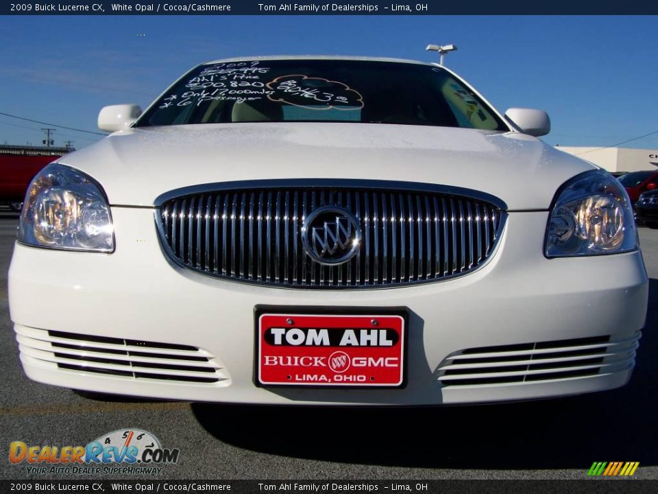 2009 Buick Lucerne CX White Opal / Cocoa/Cashmere Photo #3