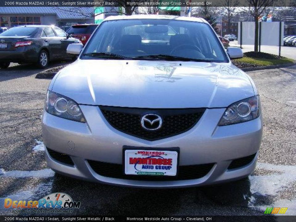 2006 Mazda MAZDA3 i Sedan Sunlight Silver Metallic / Black Photo #8