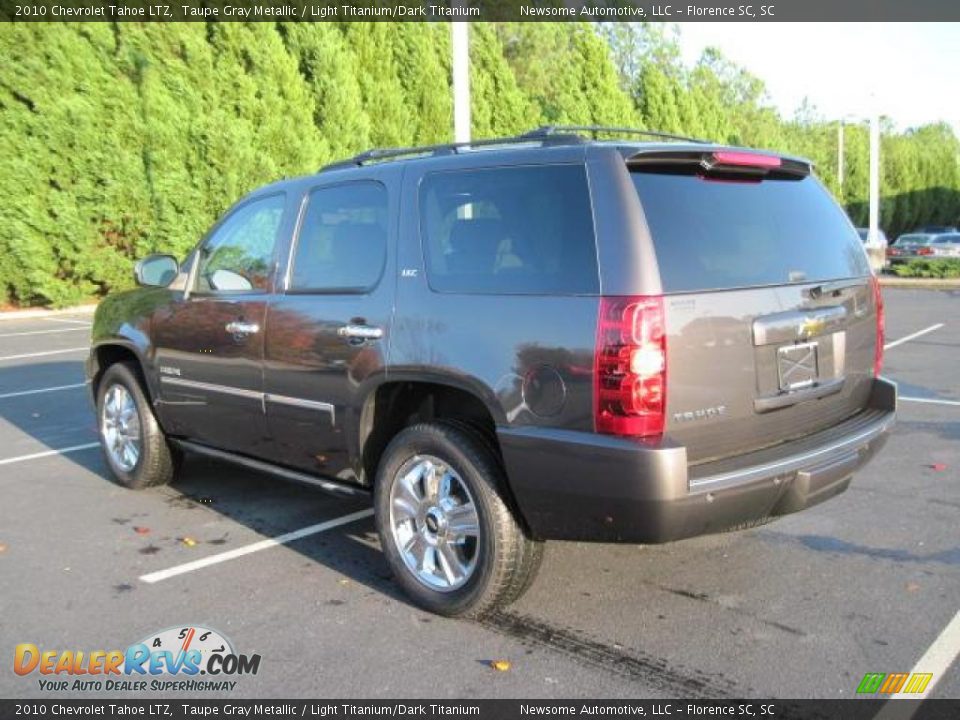 2010 Chevrolet Tahoe LTZ Taupe Gray Metallic / Light Titanium/Dark Titanium Photo #2