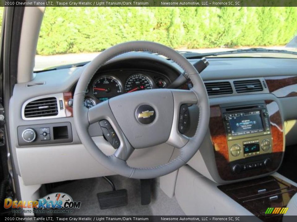 2010 Chevrolet Tahoe LTZ Taupe Gray Metallic / Light Titanium/Dark Titanium Photo #4