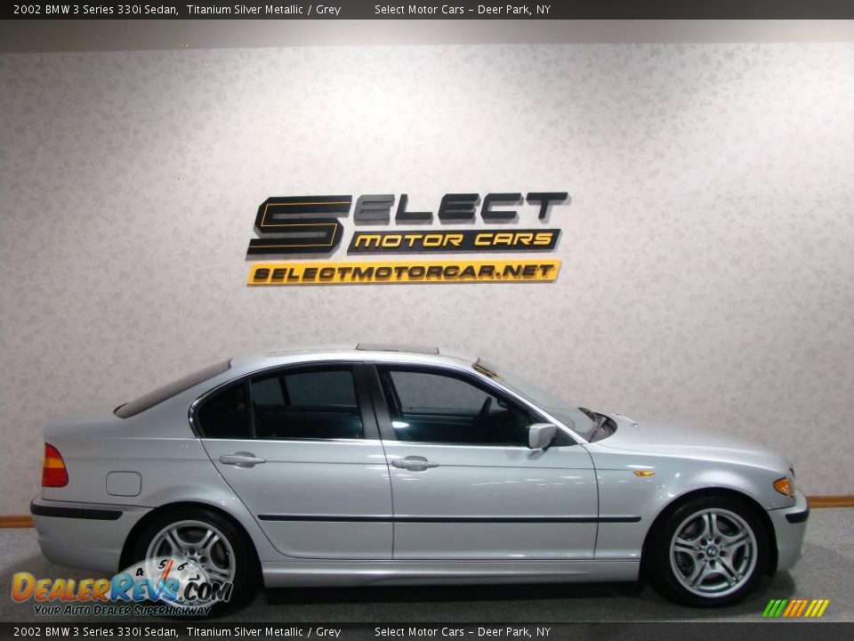 2002 BMW 3 Series 330i Sedan Titanium Silver Metallic / Grey Photo #4