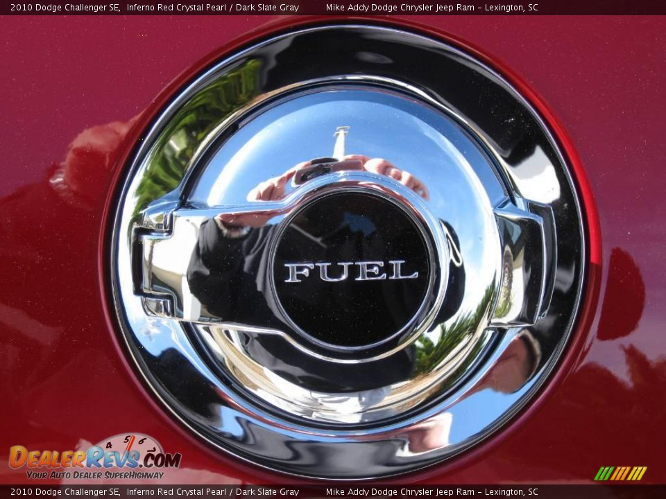 2010 Dodge Challenger SE Inferno Red Crystal Pearl / Dark Slate Gray Photo #7