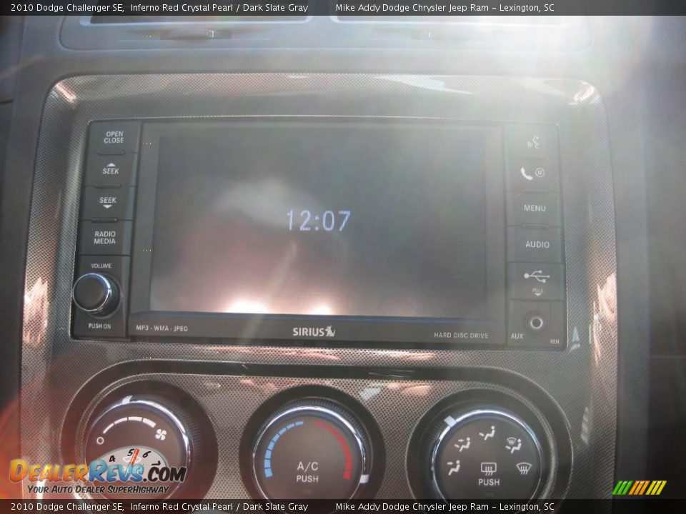 2010 Dodge Challenger SE Inferno Red Crystal Pearl / Dark Slate Gray Photo #9