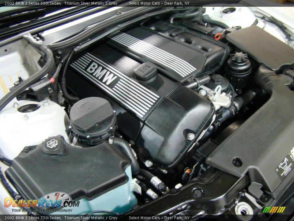 2002 BMW 3 Series 330i Sedan Titanium Silver Metallic / Grey Photo #13