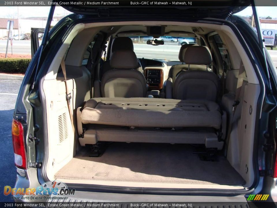2003 Ford Windstar SEL Estate Green Metallic / Medium Parchment Photo #30