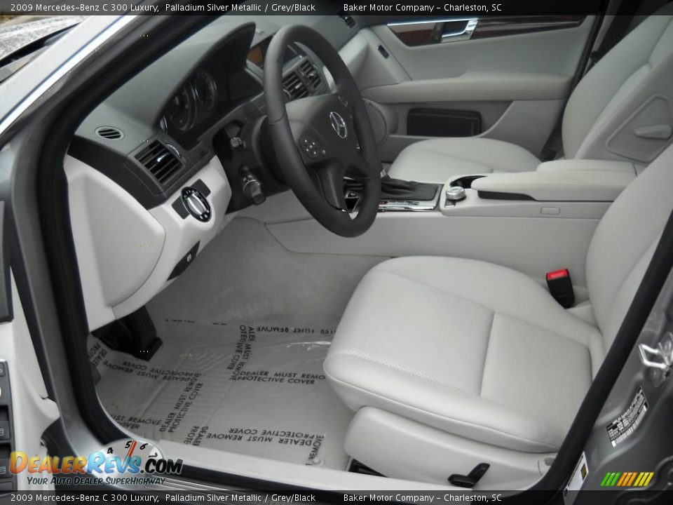 2009 Mercedes-Benz C 300 Luxury Palladium Silver Metallic / Grey/Black Photo #5