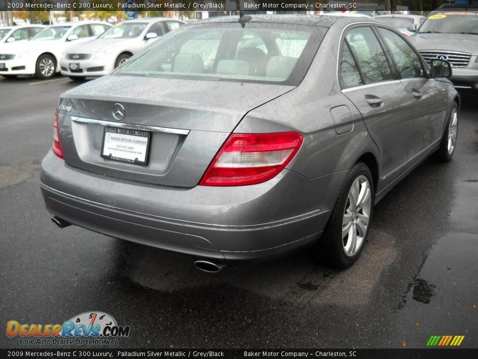 2009 Mercedes-Benz C 300 Luxury Palladium Silver Metallic / Grey/Black Photo #16