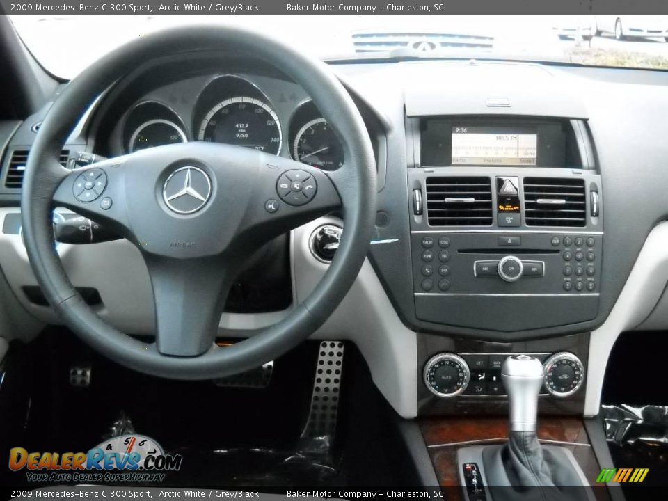 2009 Mercedes-Benz C 300 Sport Arctic White / Grey/Black Photo #3