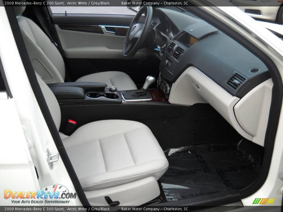 2009 Mercedes-Benz C 300 Sport Arctic White / Grey/Black Photo #12