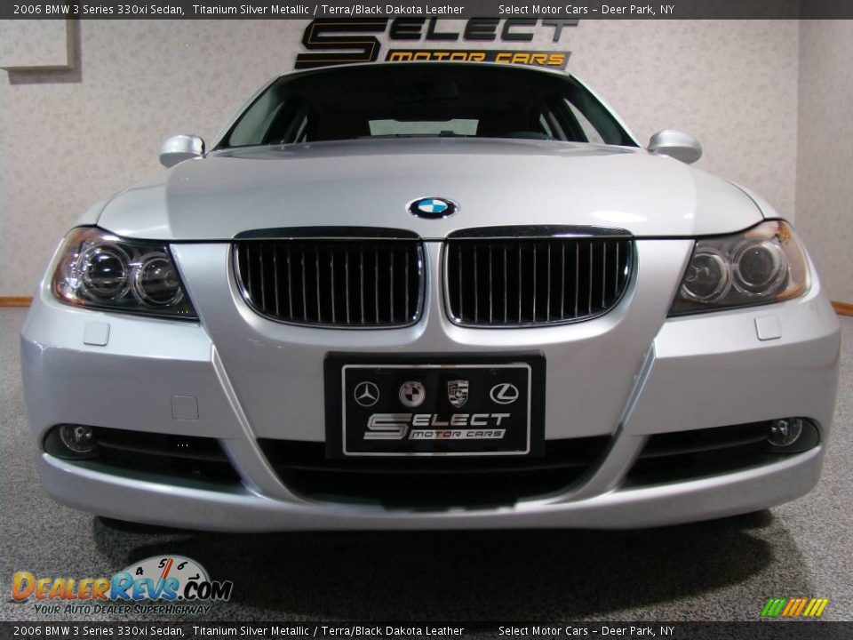 2006 BMW 3 Series 330xi Sedan Titanium Silver Metallic / Terra/Black Dakota Leather Photo #2