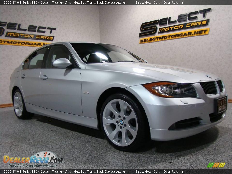 2006 BMW 3 Series 330xi Sedan Titanium Silver Metallic / Terra/Black Dakota Leather Photo #3