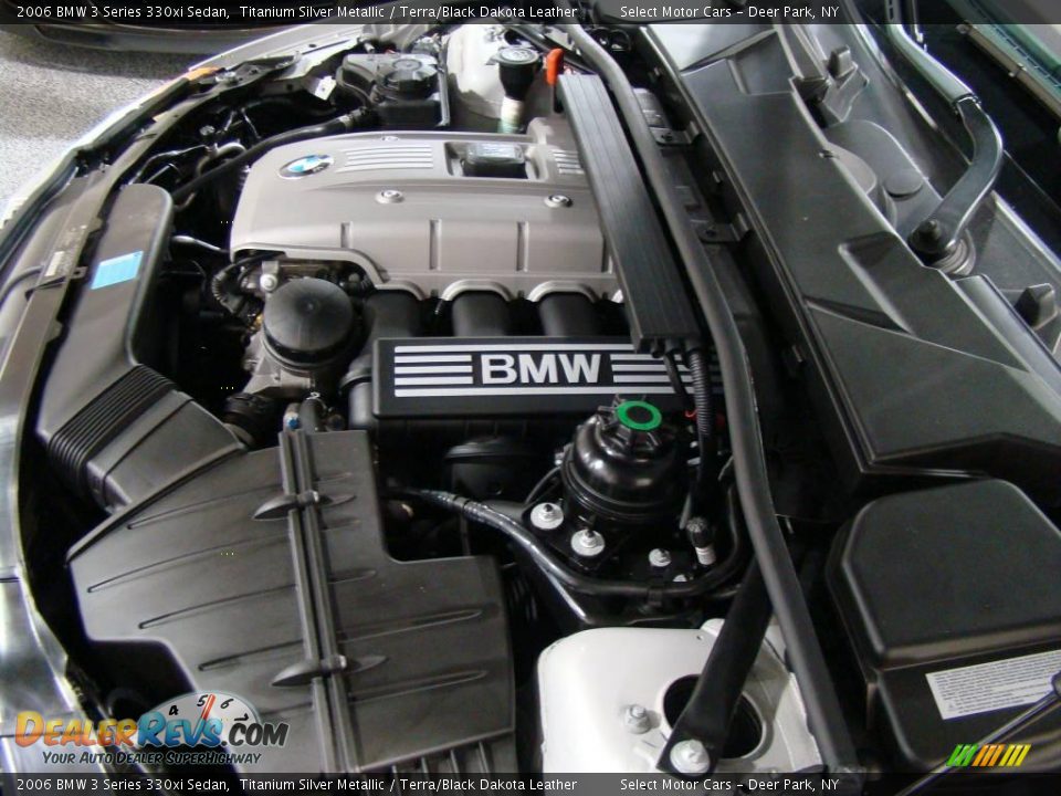 2006 BMW 3 Series 330xi Sedan Titanium Silver Metallic / Terra/Black Dakota Leather Photo #14