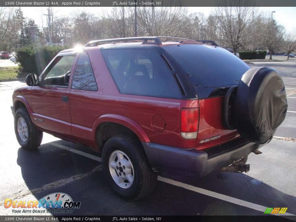 1996 Chevrolet Blazer LS 4x4 Apple Red / Graphite Photo #4
