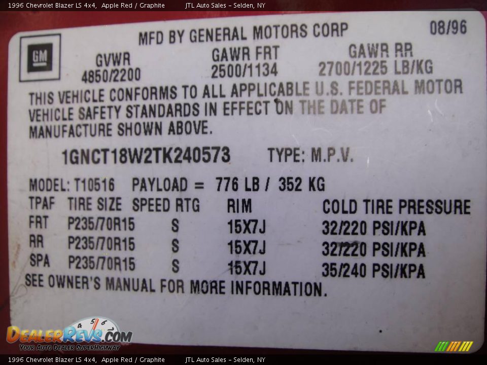 1996 Chevrolet Blazer LS 4x4 Apple Red / Graphite Photo #23