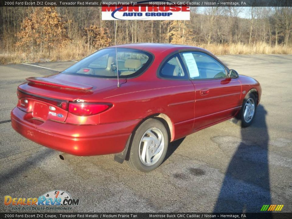 2000 Ford Escort ZX2 Coupe Toreador Red Metallic / Medium Prairie Tan Photo #3