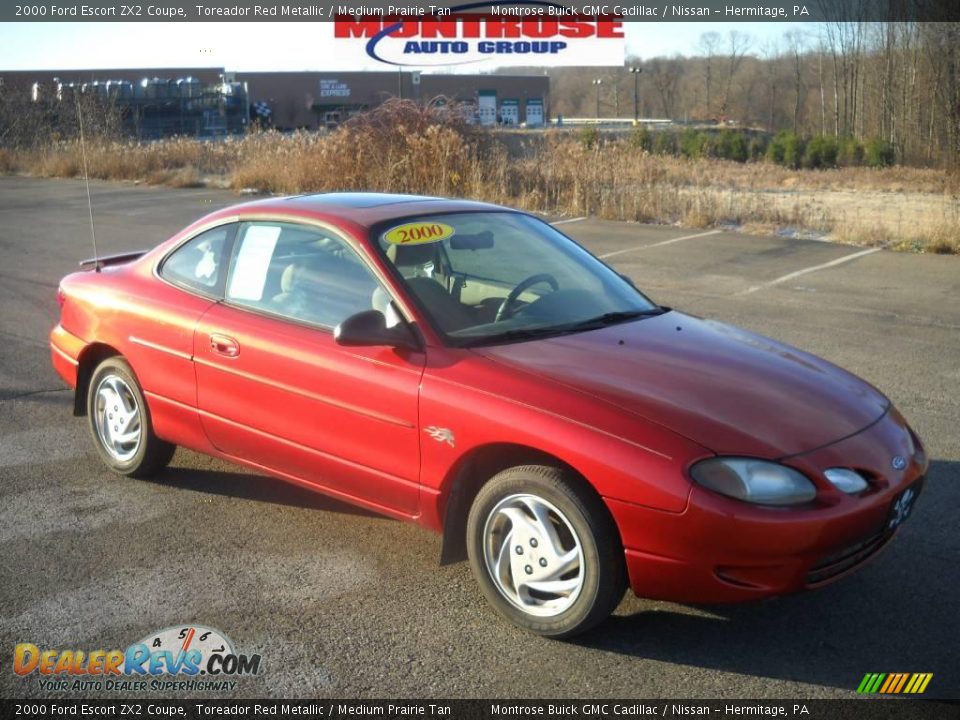 2000 Ford Escort ZX2 Coupe Toreador Red Metallic / Medium Prairie Tan Photo #24