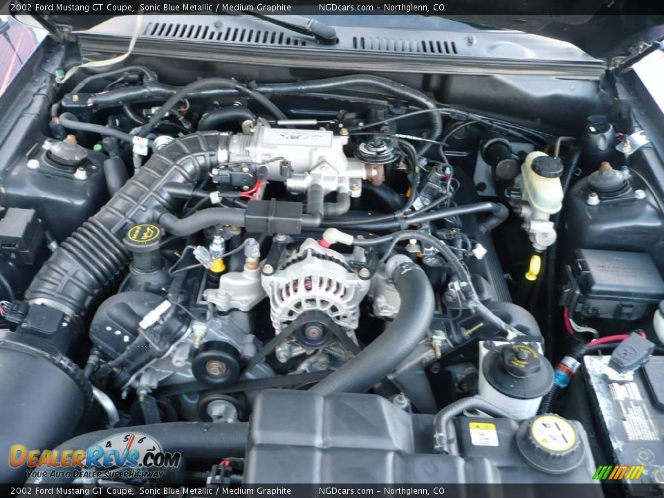 2002 Ford Mustang GT Coupe Sonic Blue Metallic / Medium Graphite Photo #11