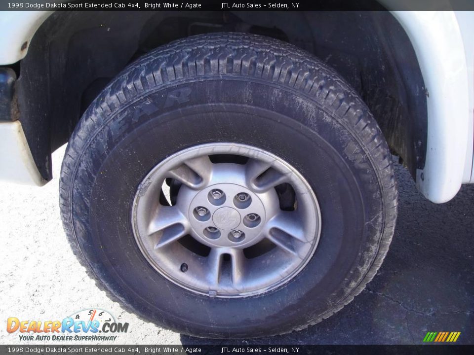1998 Dodge Dakota Sport Extended Cab 4x4 Bright White / Agate Photo #9