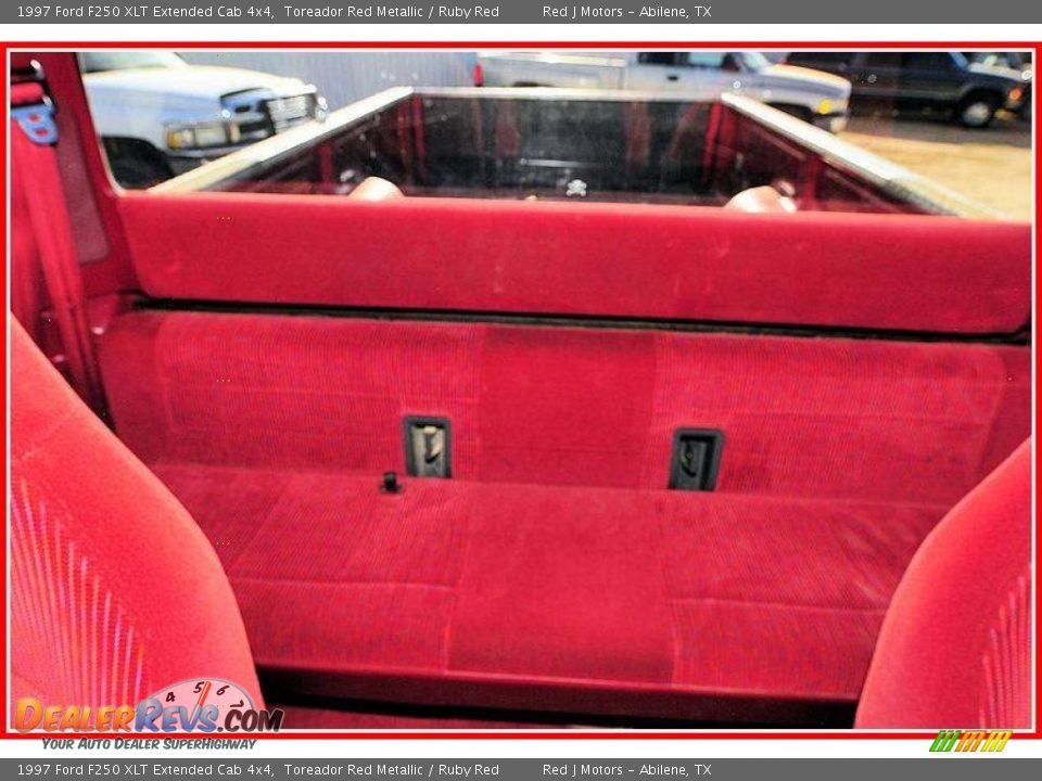 1997 Ford F250 XLT Extended Cab 4x4 Toreador Red Metallic / Ruby Red Photo #25