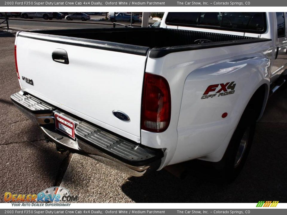 2003 Ford F350 Super Duty Lariat Crew Cab 4x4 Dually Oxford White / Medium Parchment Photo #17