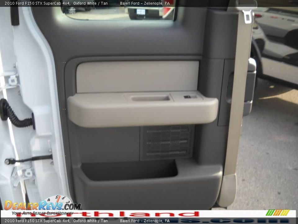 2010 Ford F150 STX SuperCab 4x4 Oxford White / Tan Photo #12