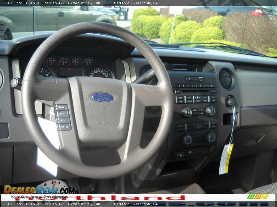 2010 Ford F150 STX SuperCab 4x4 Oxford White / Tan Photo #13