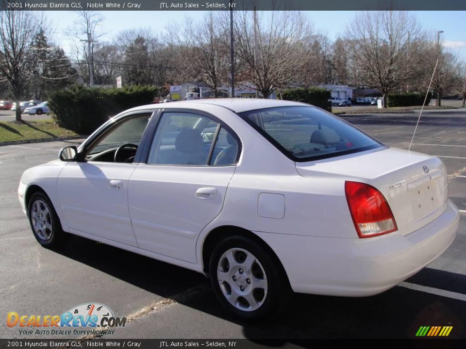 2001 Hyundai Elantra GLS Noble White / Gray Photo #4