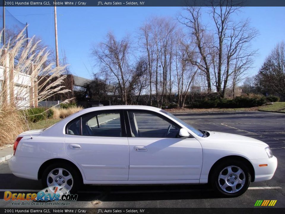 2001 Hyundai Elantra GLS Noble White / Gray Photo #7