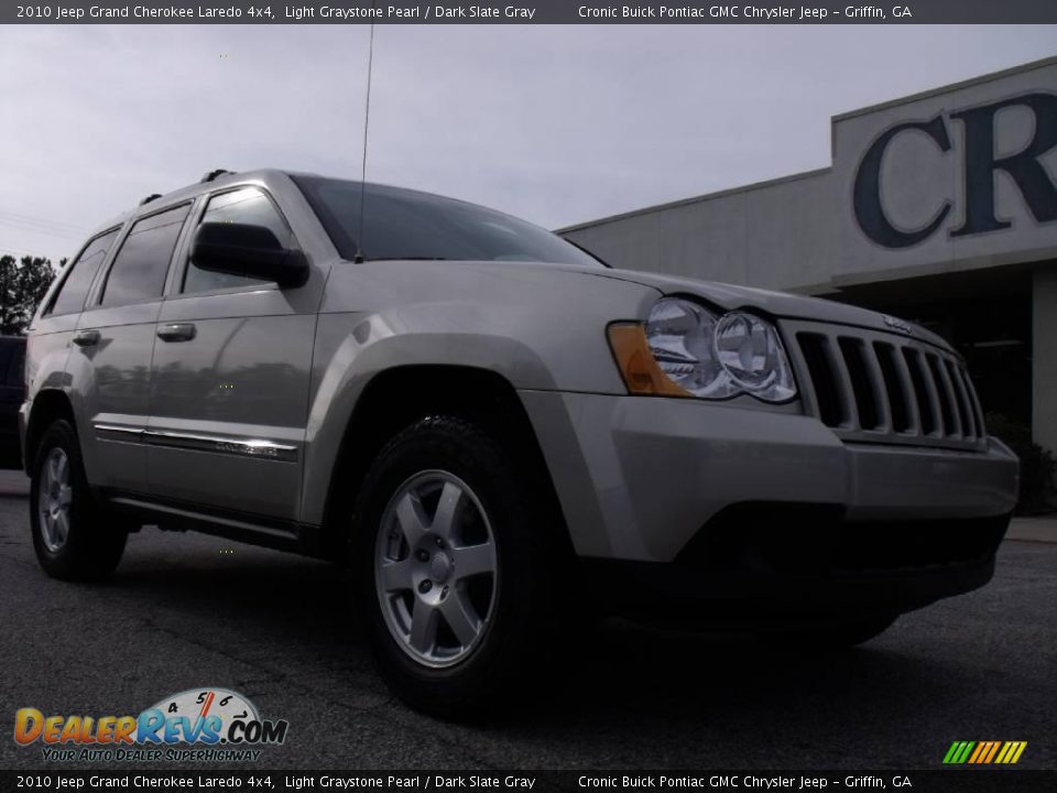 2010 Jeep Grand Cherokee Laredo 4x4 Light Graystone Pearl / Dark Slate Gray Photo #2