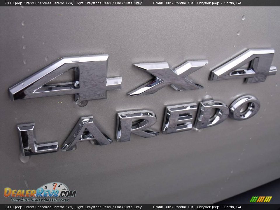2010 Jeep Grand Cherokee Laredo 4x4 Light Graystone Pearl / Dark Slate Gray Photo #9