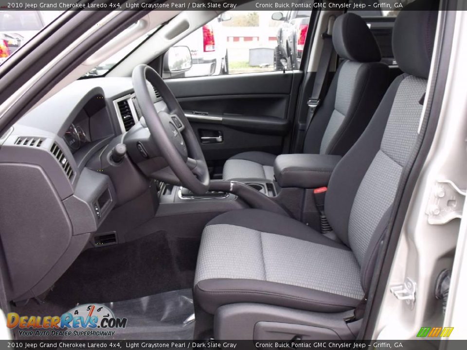 2010 Jeep Grand Cherokee Laredo 4x4 Light Graystone Pearl / Dark Slate Gray Photo #12