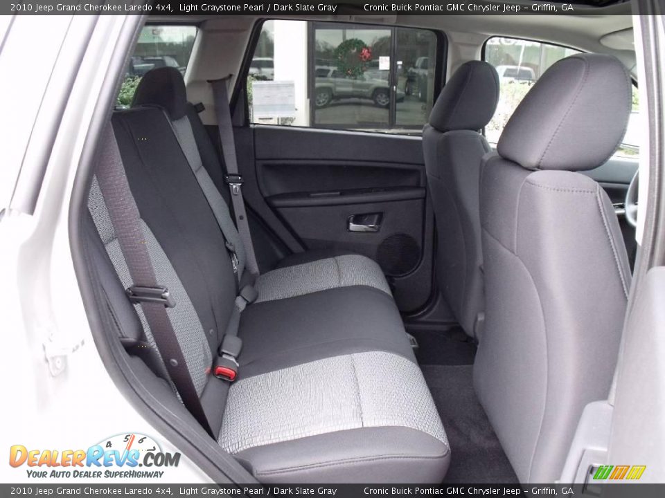 2010 Jeep Grand Cherokee Laredo 4x4 Light Graystone Pearl / Dark Slate Gray Photo #16