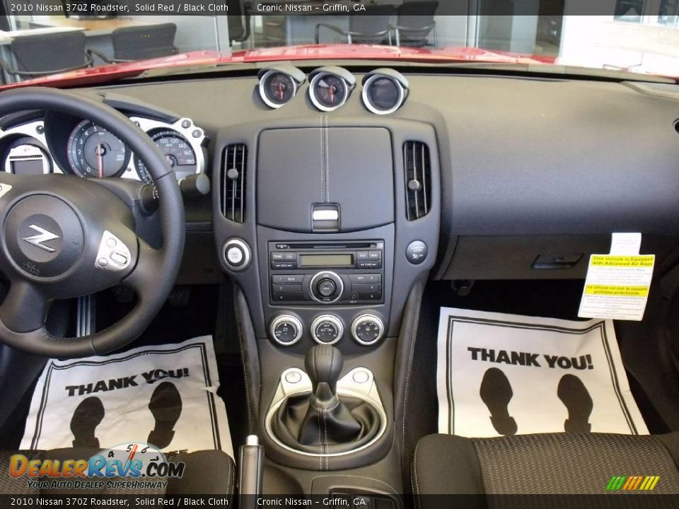 2010 Nissan 370Z Roadster Solid Red / Black Cloth Photo #13