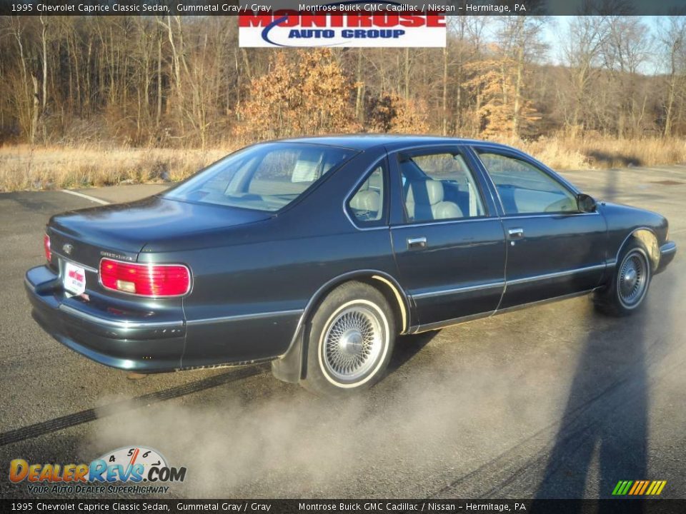 1995 Chevrolet Caprice Classic Sedan Gummetal Gray / Gray Photo #2