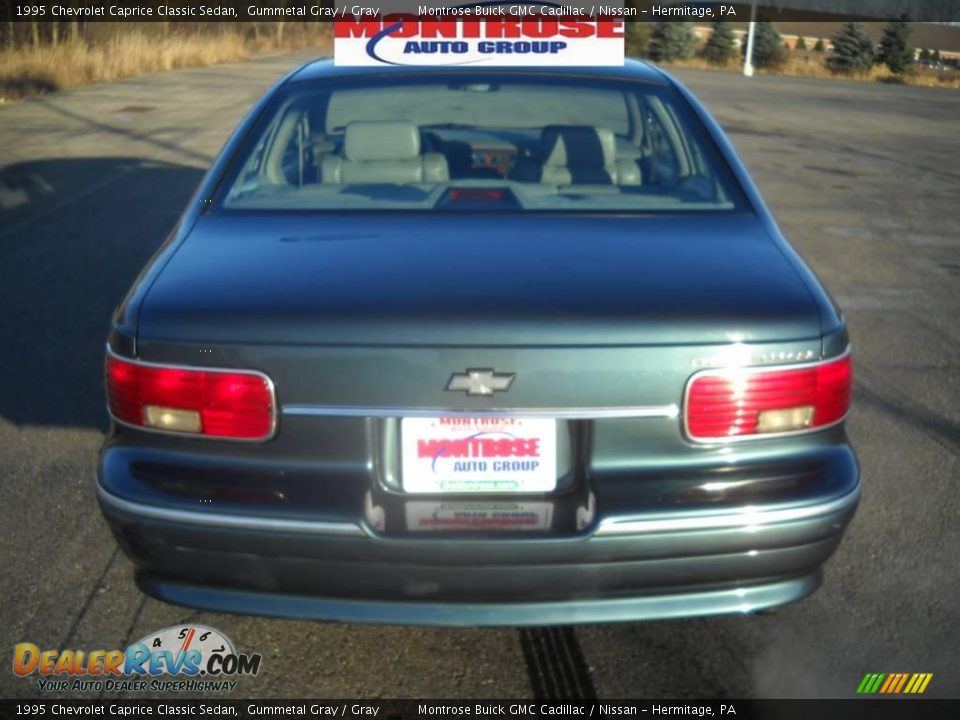 1995 Chevrolet Caprice Classic Sedan Gummetal Gray / Gray Photo #4