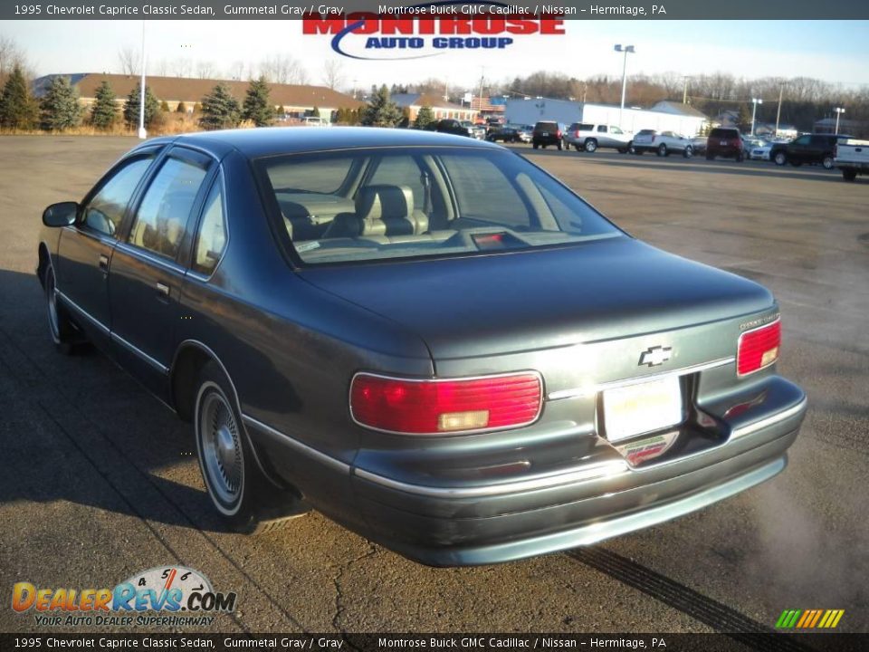 1995 Chevrolet Caprice Classic Sedan Gummetal Gray / Gray Photo #5